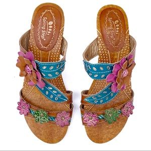 L’ Artiste Sz 36 Floral Hand Painted Sandals